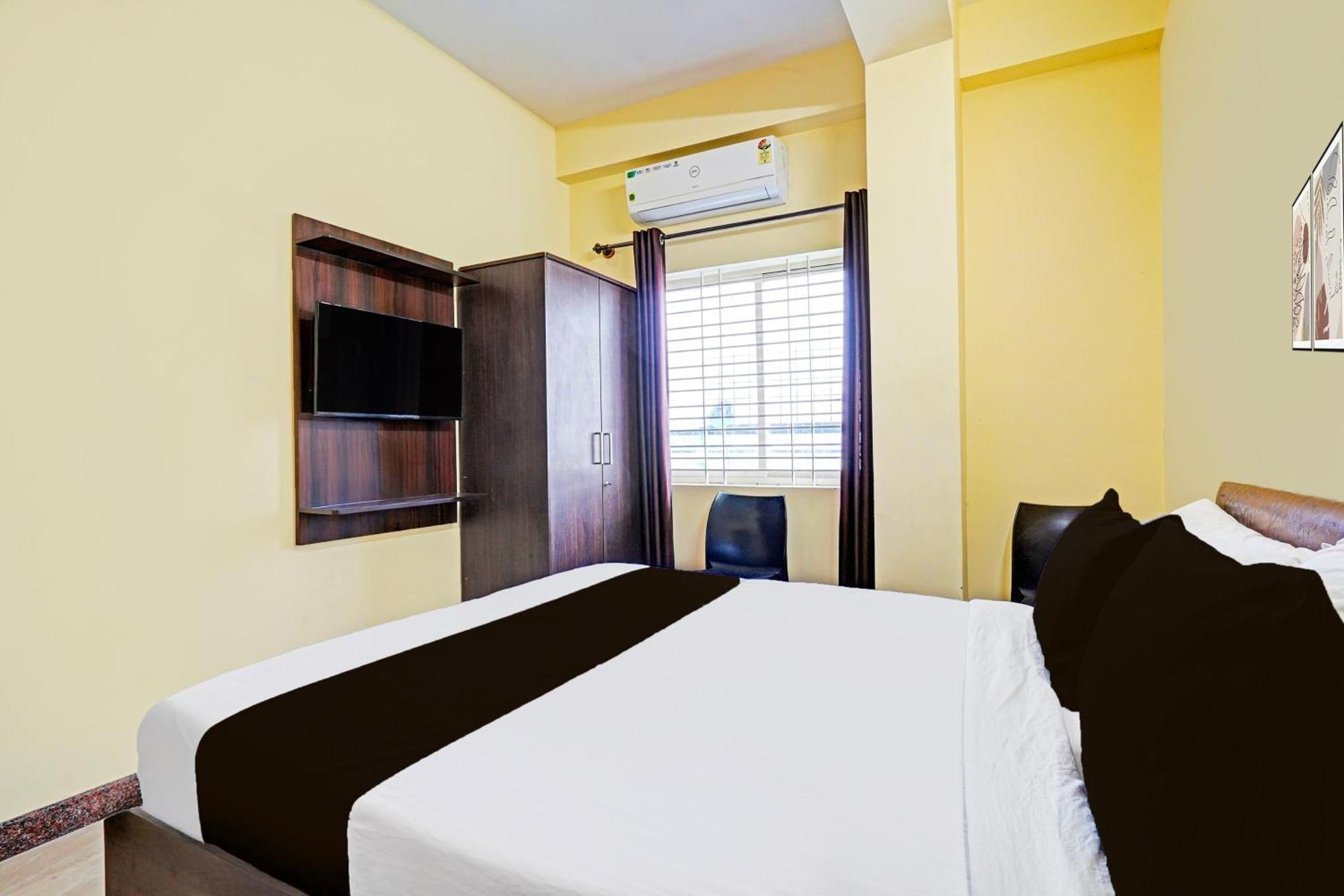 Super Hotel O Srigandhakavalu Formerly Chamundeshwari Lodging Jālahalli Eksteriør billede