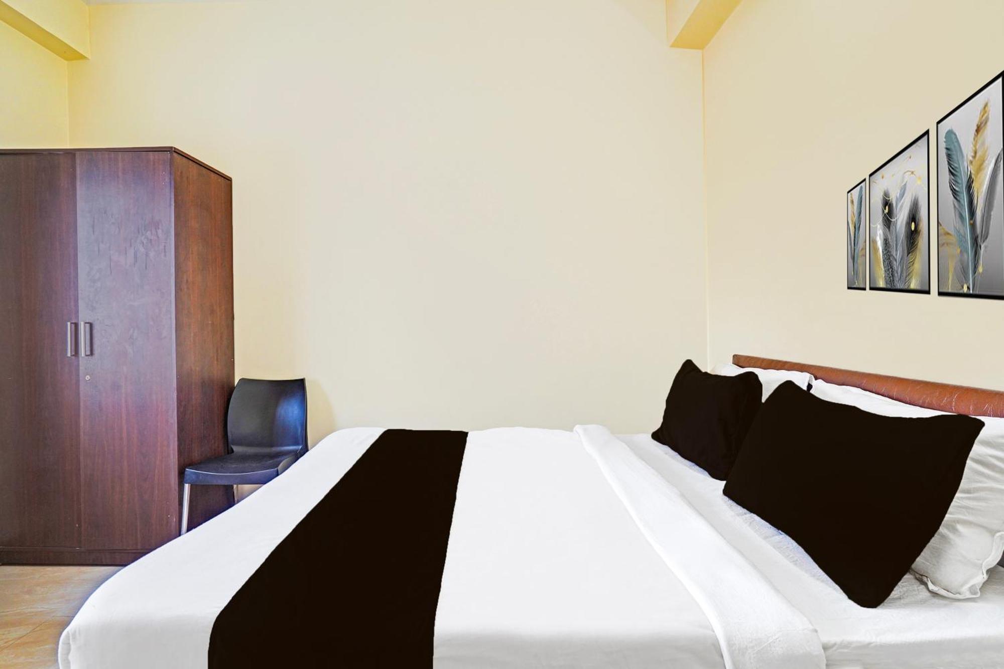 Super Hotel O Srigandhakavalu Formerly Chamundeshwari Lodging Jālahalli Eksteriør billede