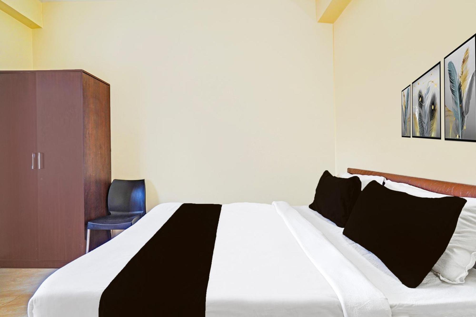 Super Hotel O Srigandhakavalu Formerly Chamundeshwari Lodging Jālahalli Eksteriør billede