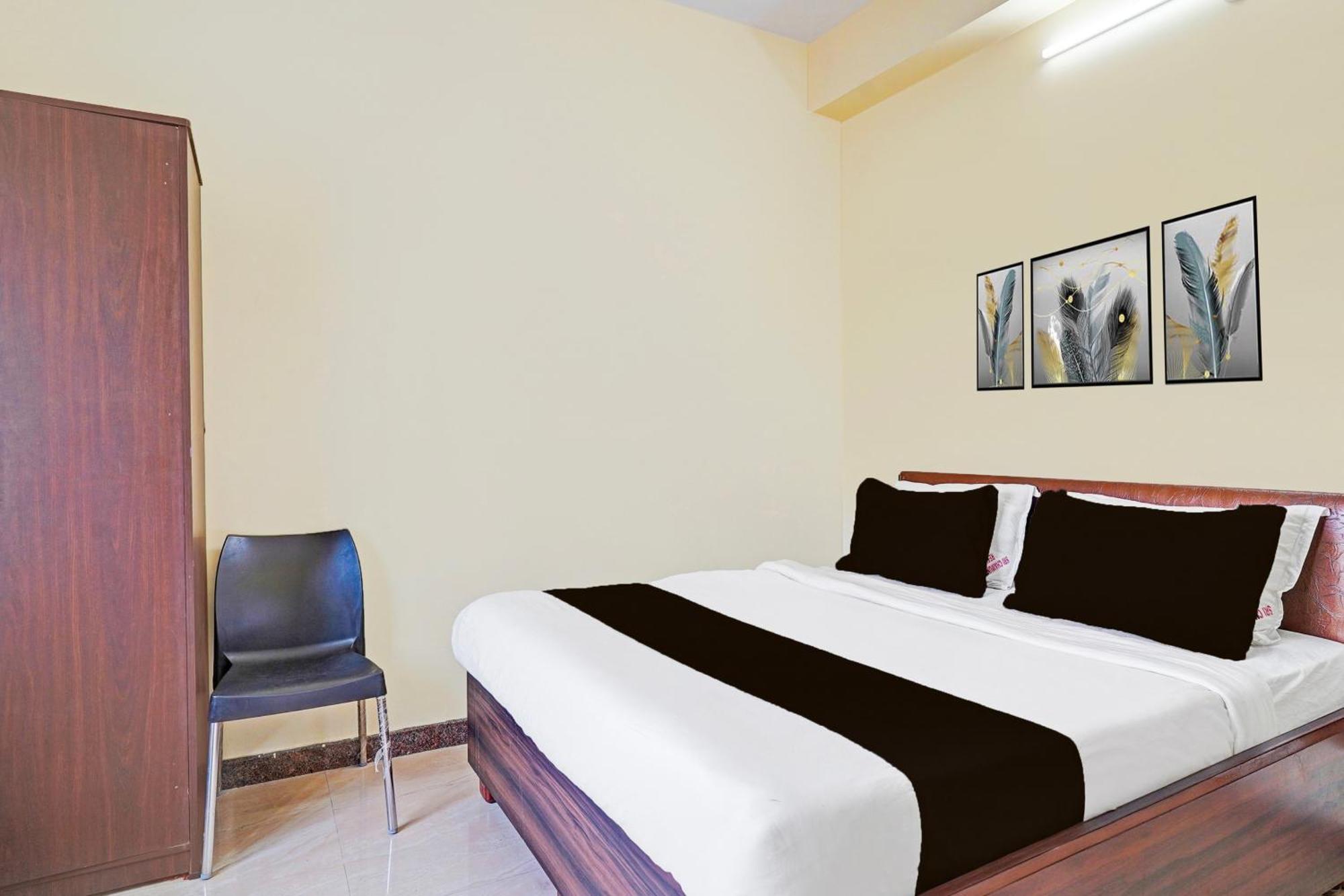 Super Hotel O Srigandhakavalu Formerly Chamundeshwari Lodging Jālahalli Eksteriør billede
