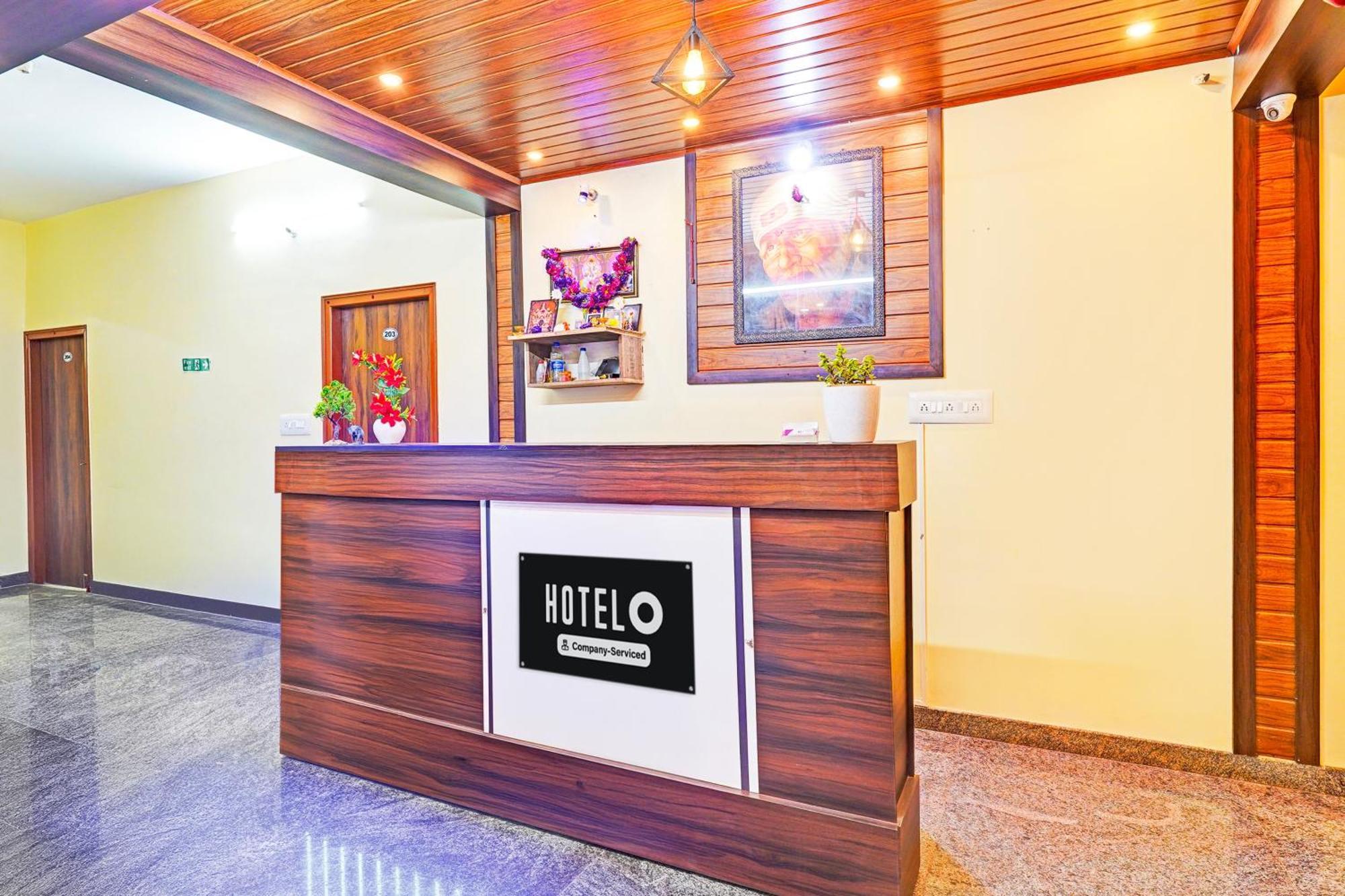 Super Hotel O Srigandhakavalu Formerly Chamundeshwari Lodging Jālahalli Eksteriør billede